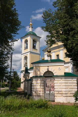 Верея. Церковь Константина и Елены