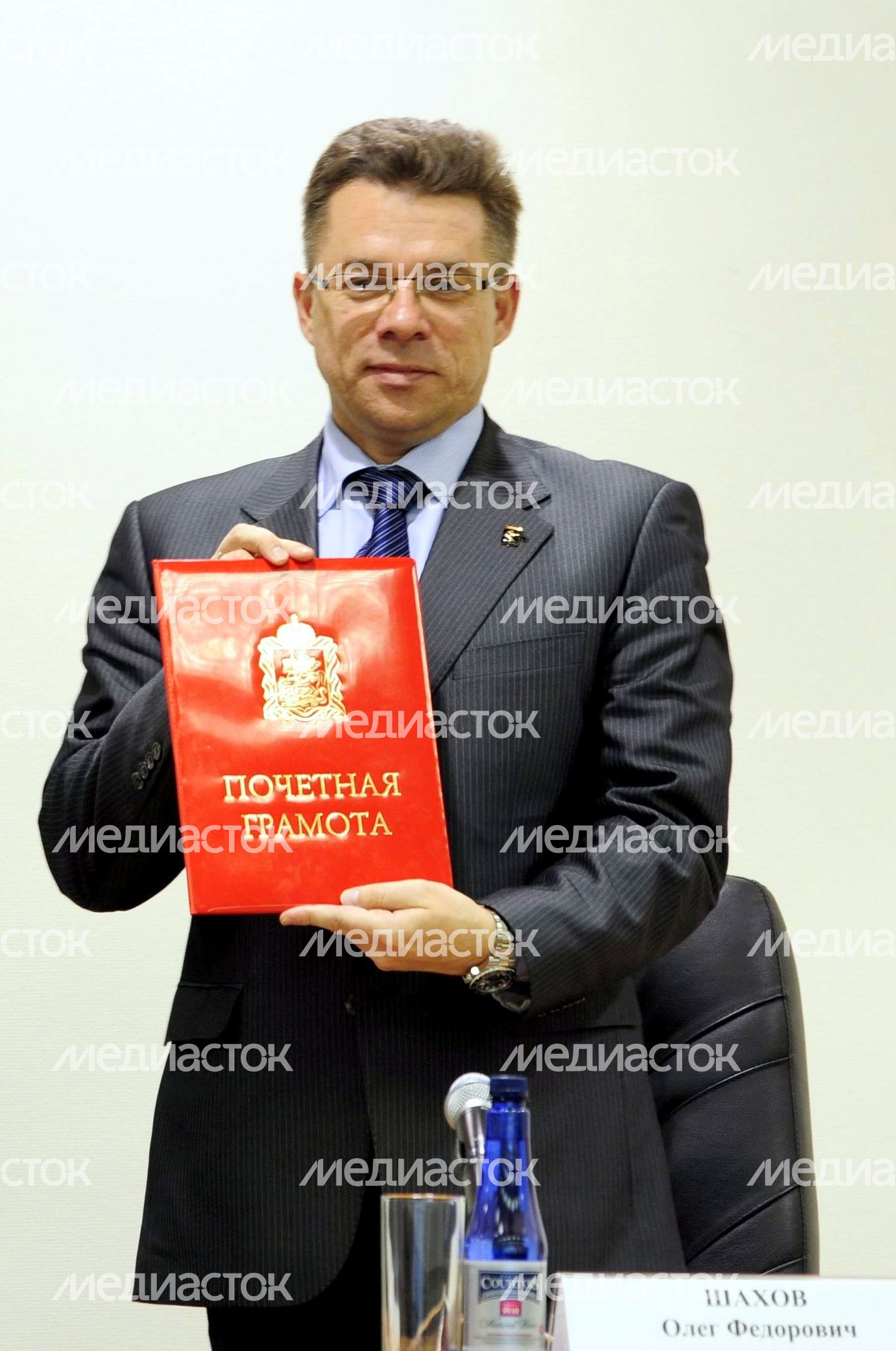 Глава Химок Олег Шахов Глава Химок Олег Шахов