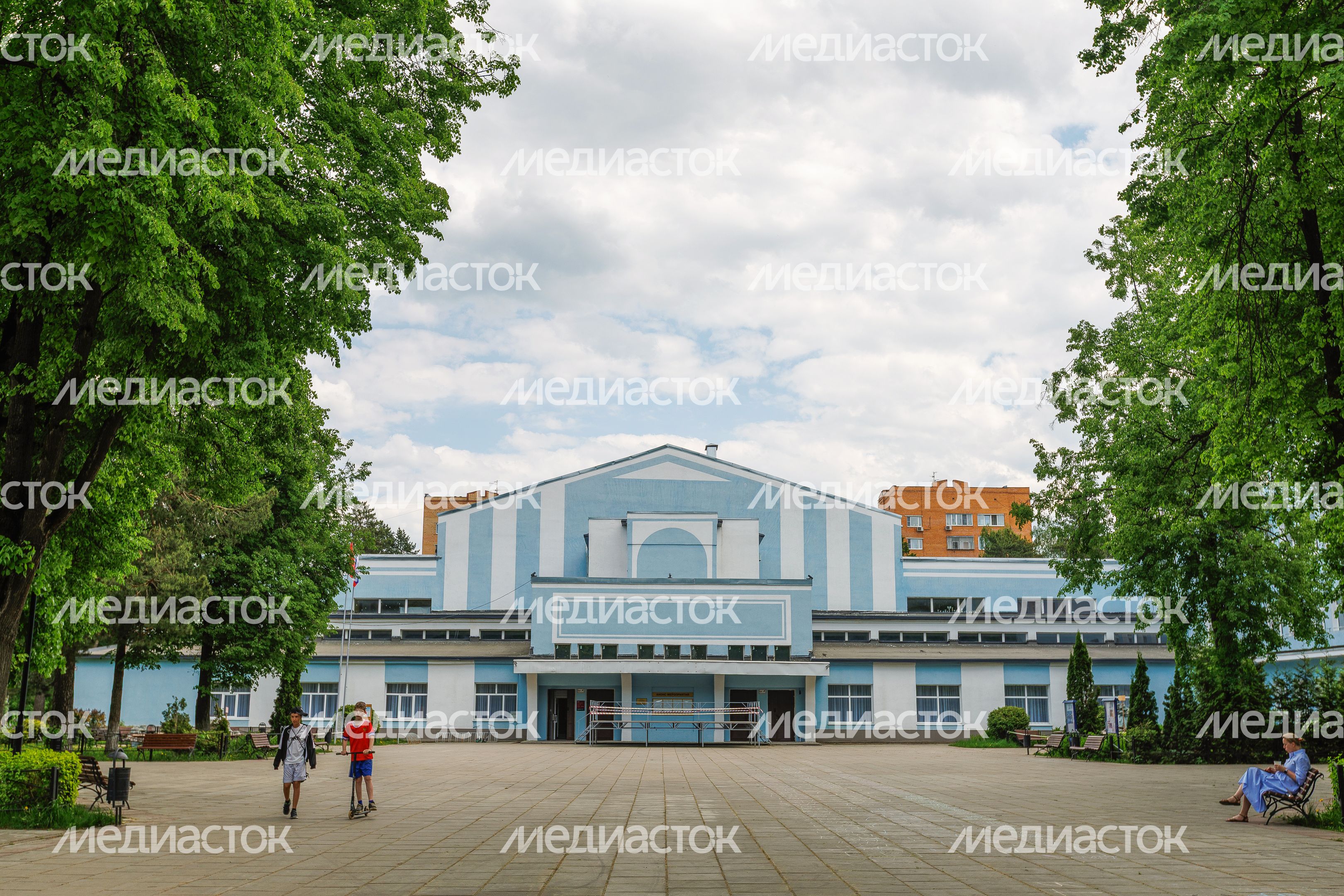 Дом офицеров в поселке Монино округа Щелково Дом офицеров в поселке Монино округа Щелково