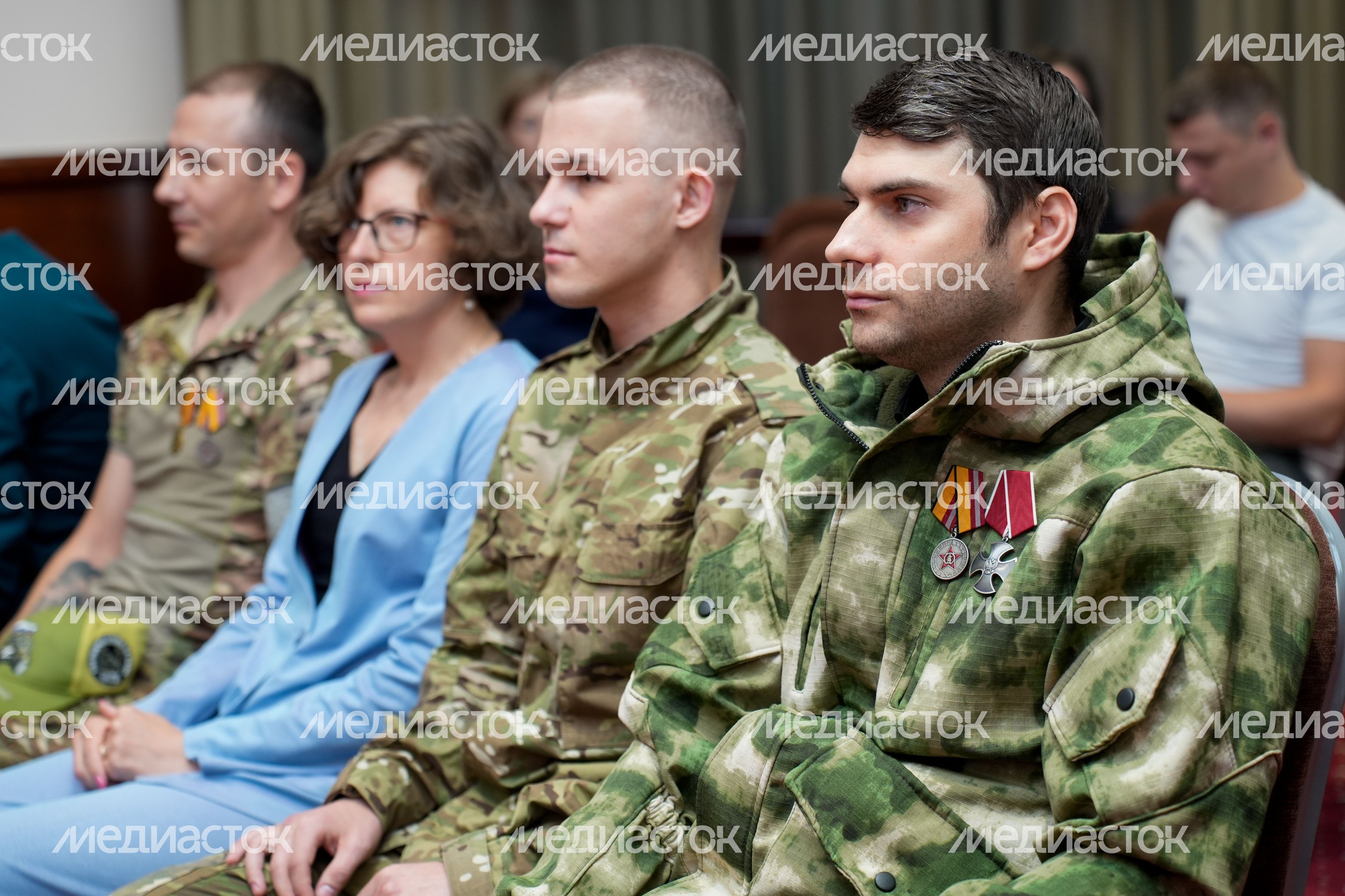 Вручение ключей от автомобилей ветеранам СВО и семьям погибших Героев