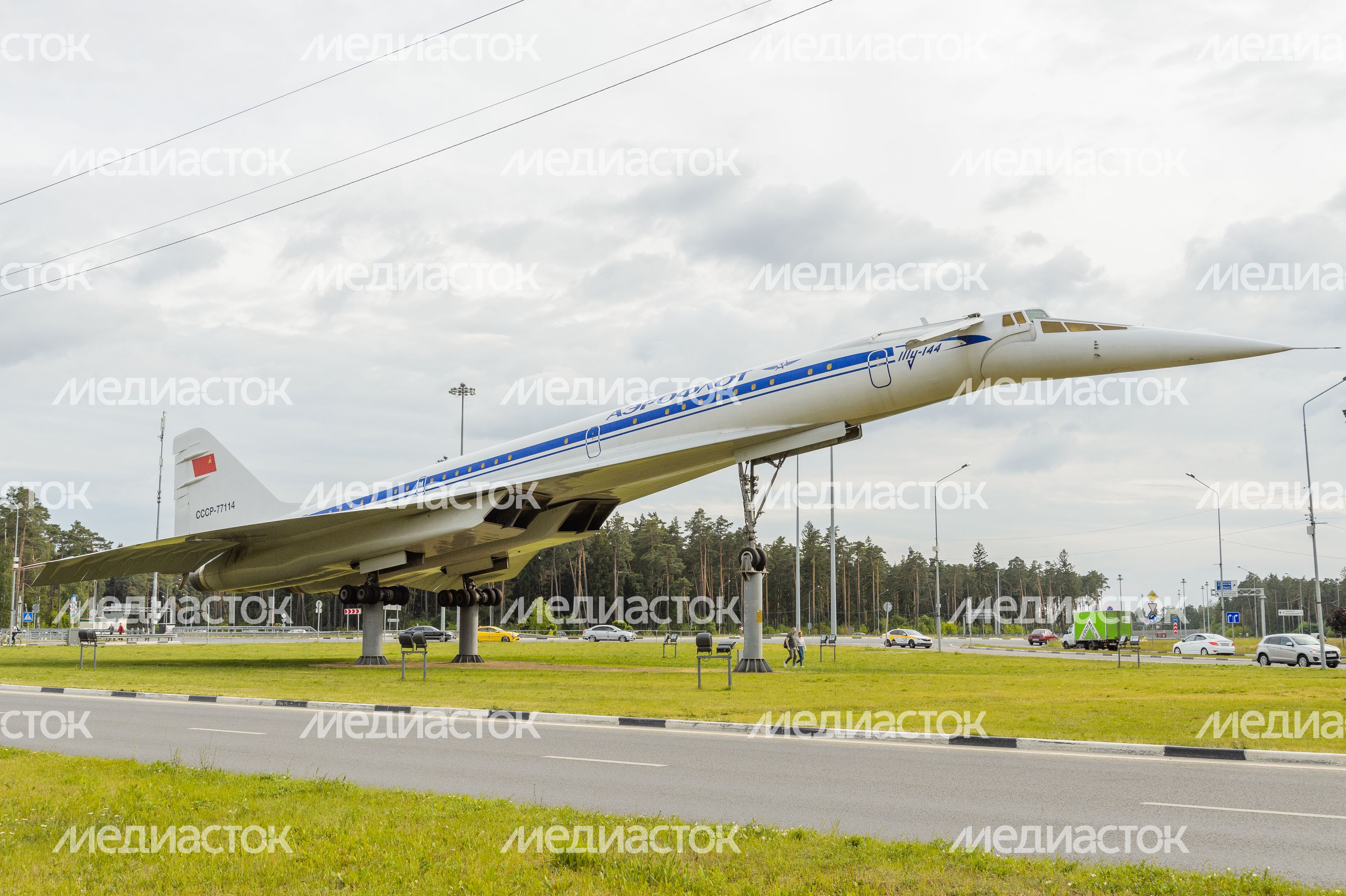 Памятник Ту-144 Памятник Ту-144