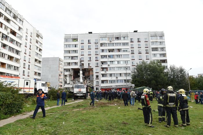 Кадры с места взрыва газа в жилом доме в Ногинске