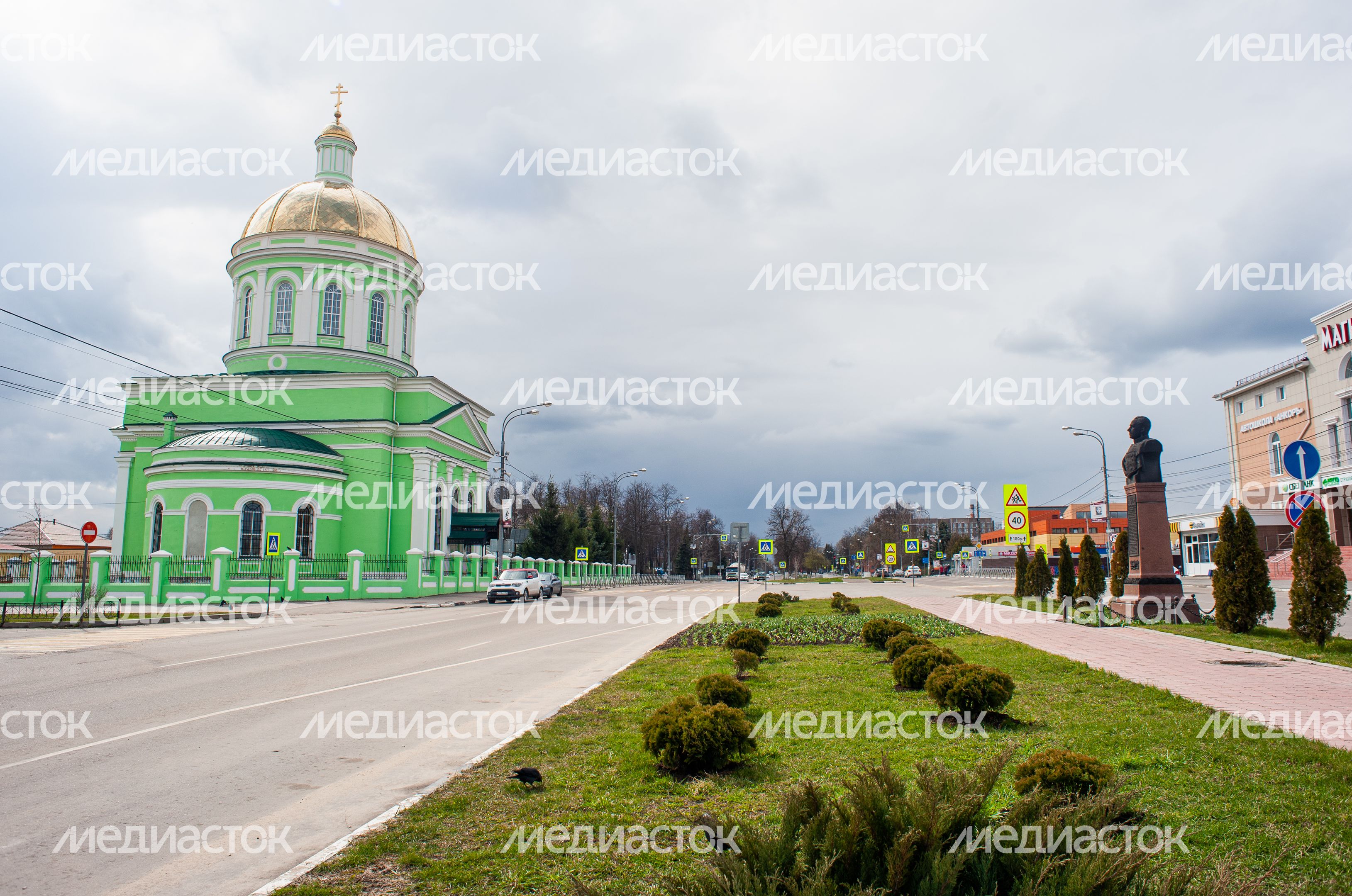 Весенние виды города Озёры