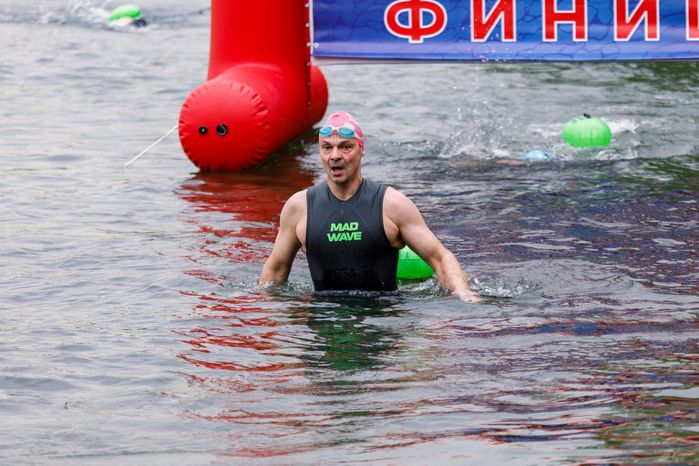 Заплыв на открытой воде Swimcup на Кореневском карьере в Люберцах