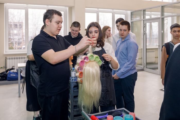 Фестиваль профессий «Путь навыков» в Бронницком автомобильно-дорожном колледже