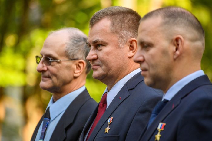 Основной экипаж МКС-72 Дональд Петтит, Алексей Овчинин и Иван Вагнер