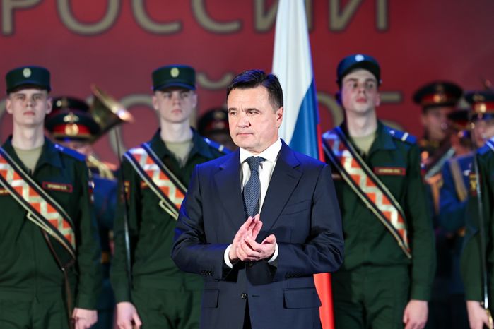 Андрей Воробьев поздравил судебных приставов с наступающим профессиональным праздником