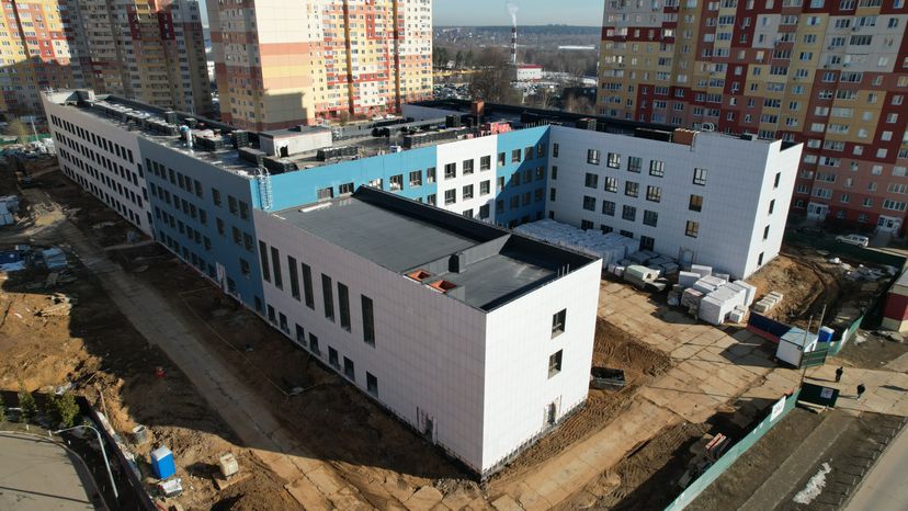Строительство школы на 1100 мест в ЖК "Новые Островцы"