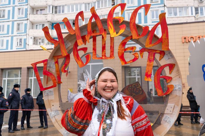 Новогодний уличный карнавал в Клину