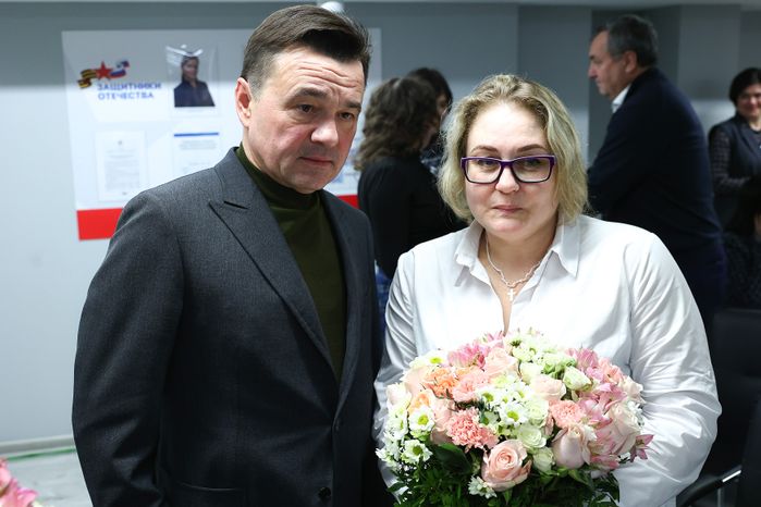 Губернатор провел телемост с военнослужащими полка Московской области