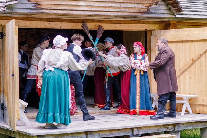 III Фестиваль науки и искусств "Менделеев" в усадьбе Боблово в Клину