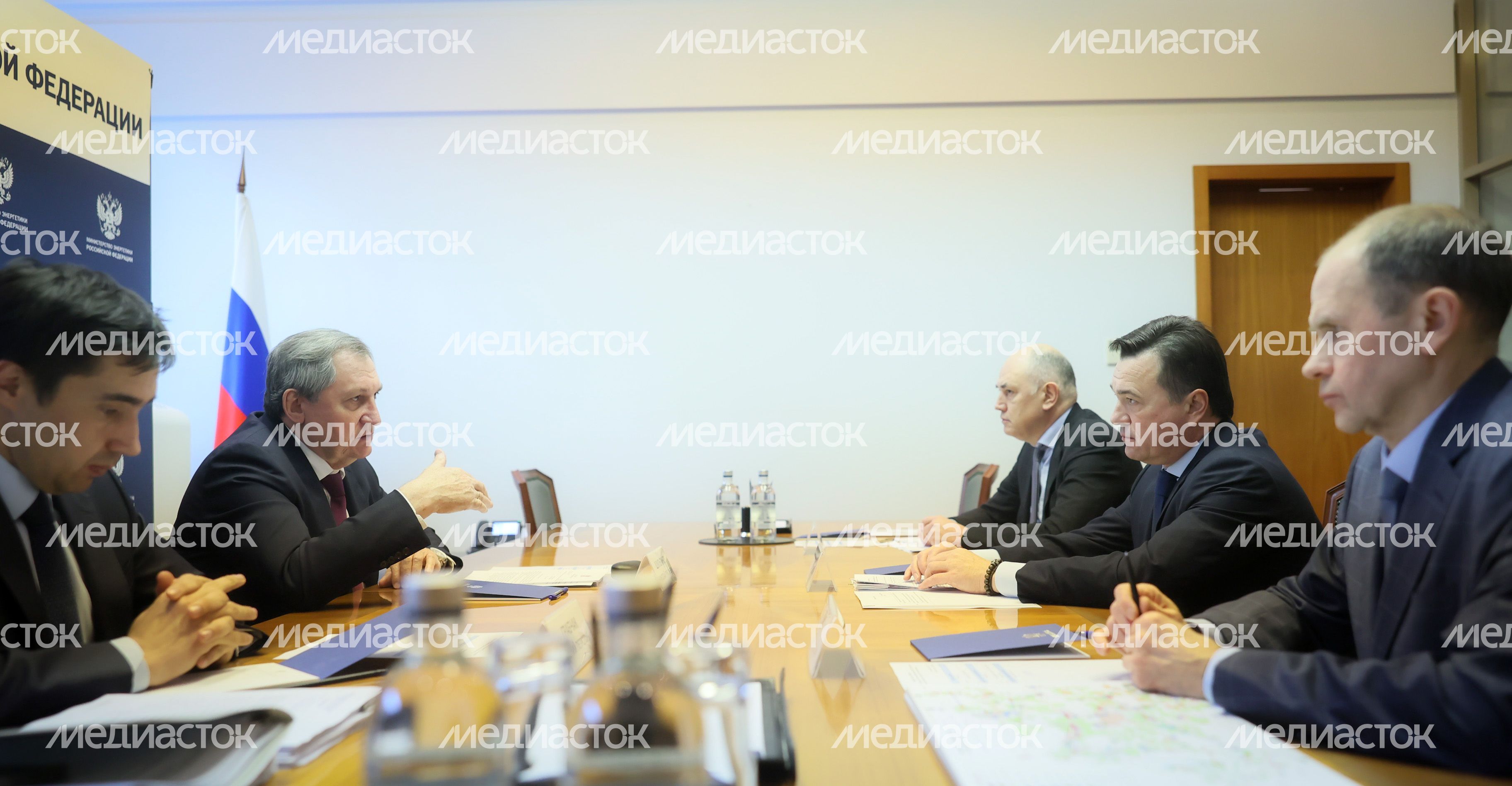 Встреча губернатора с министром энергетики РФ Николаем Шульгиновым Встреча губернатора с министром энергетики РФ Николаем Шульгиновым