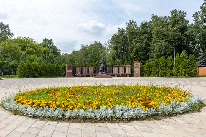 Лосино-Петровский. Памятник-мемориал погибшим жителям