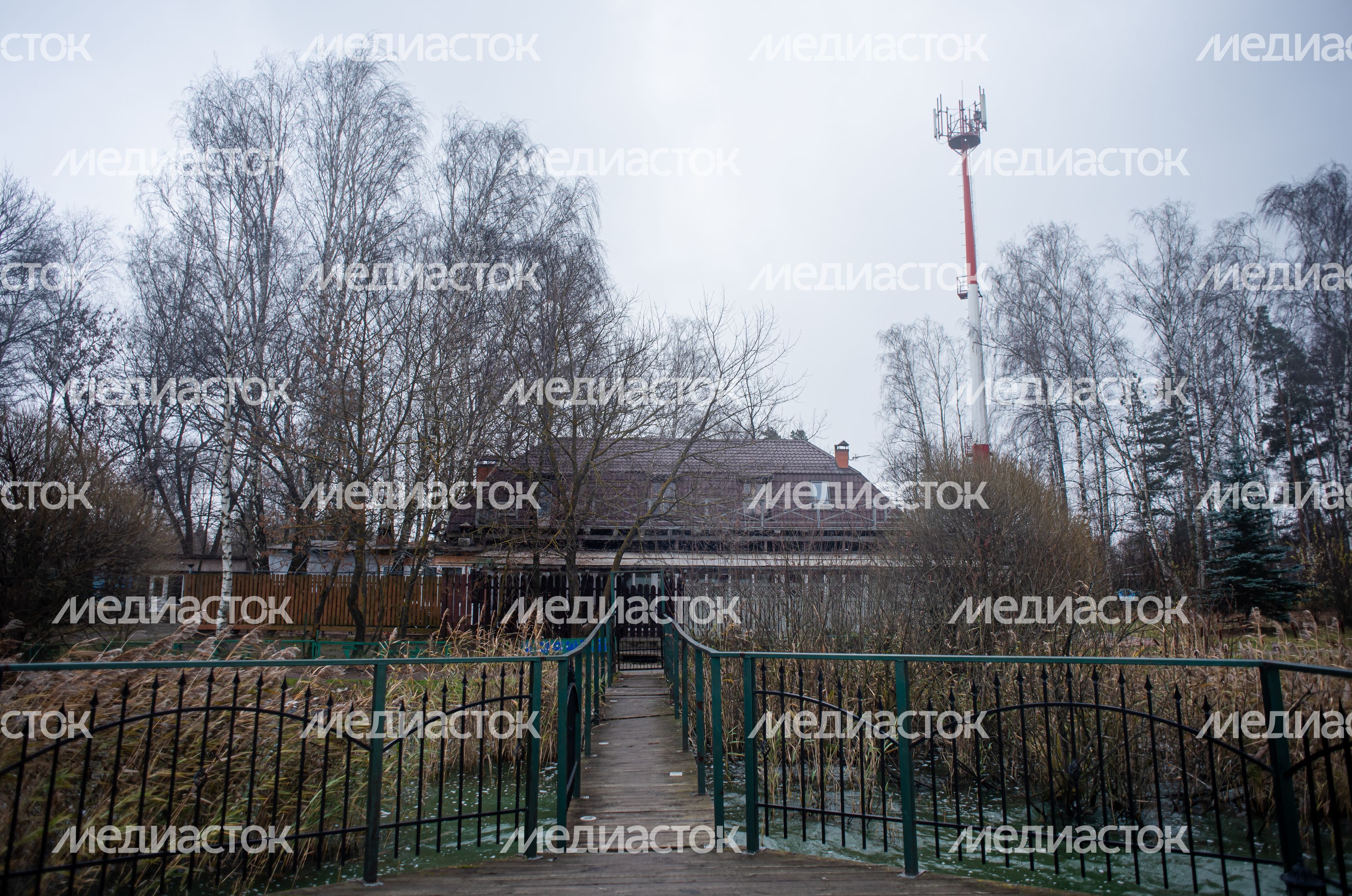 Осенние виды озера Бисерово