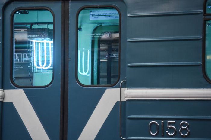 Кварцевание и мытье вагонов метро