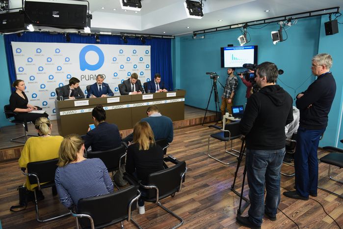Брифинг по вопросу предоставления в Подмосковье земельных участков в аренду без проведения торгов