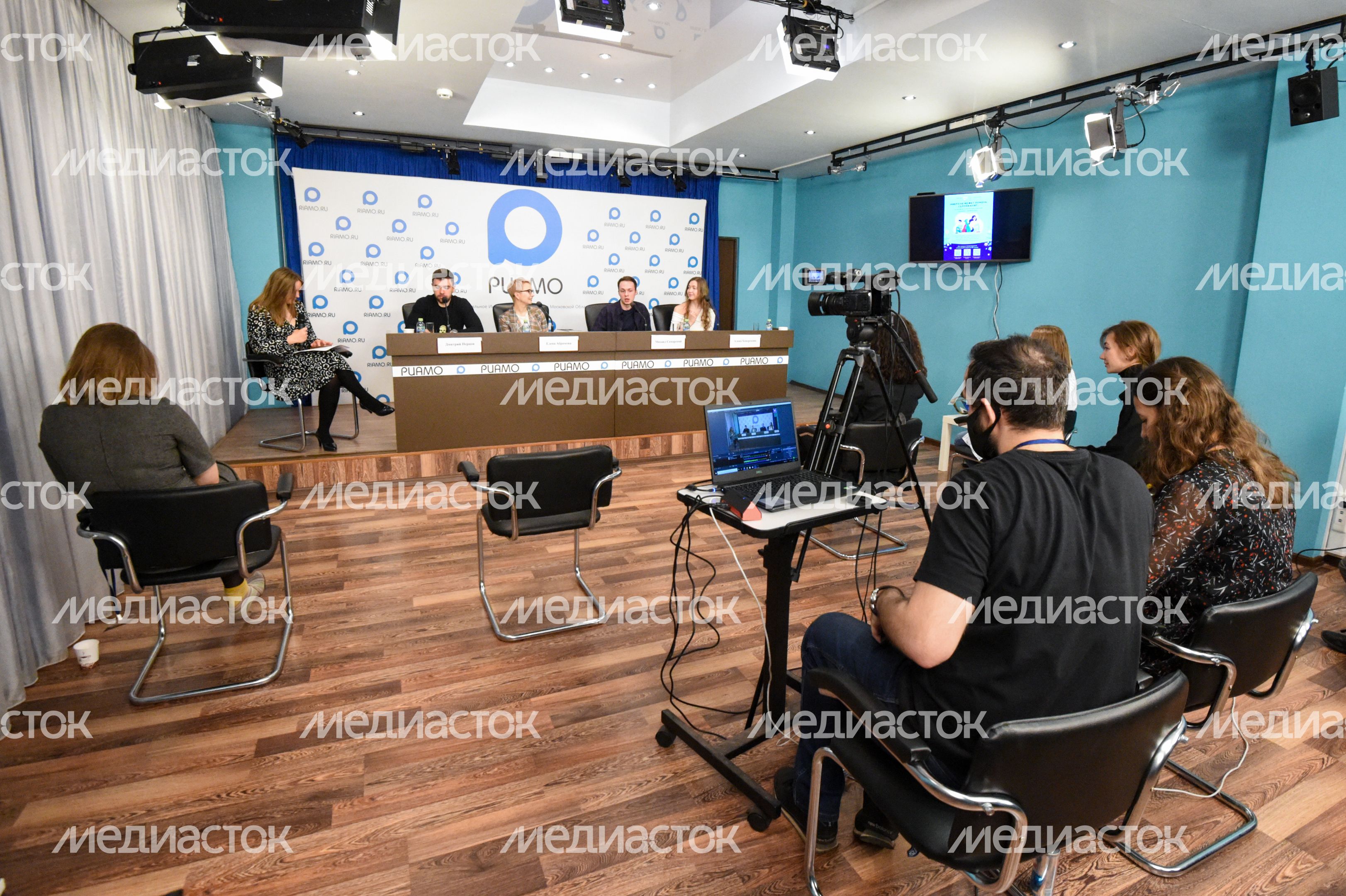 Пресс-конференция, посвященная старту благотворительного проекта «Добро между строк»