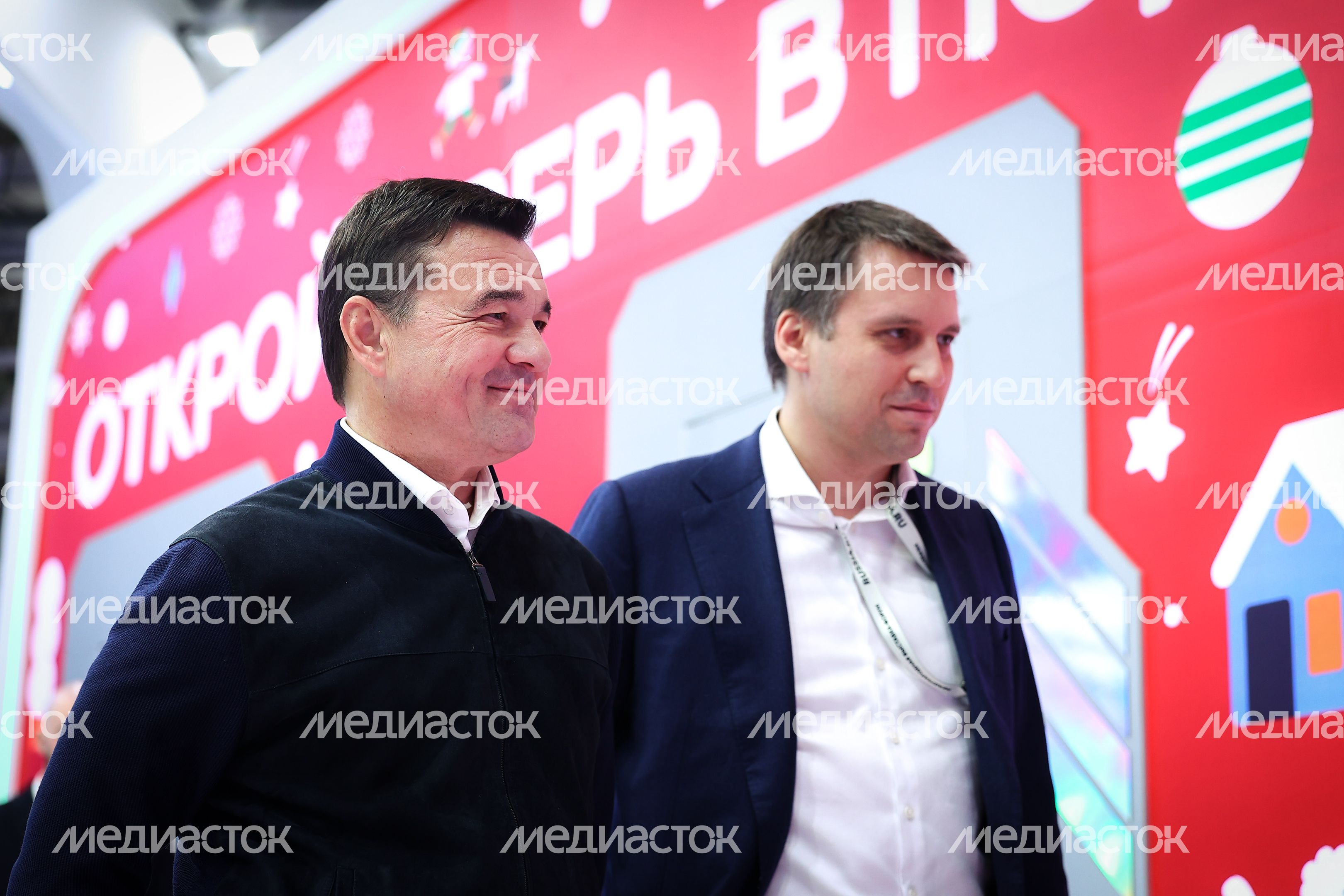 Андрей Воробьёв на выставке «Россия»