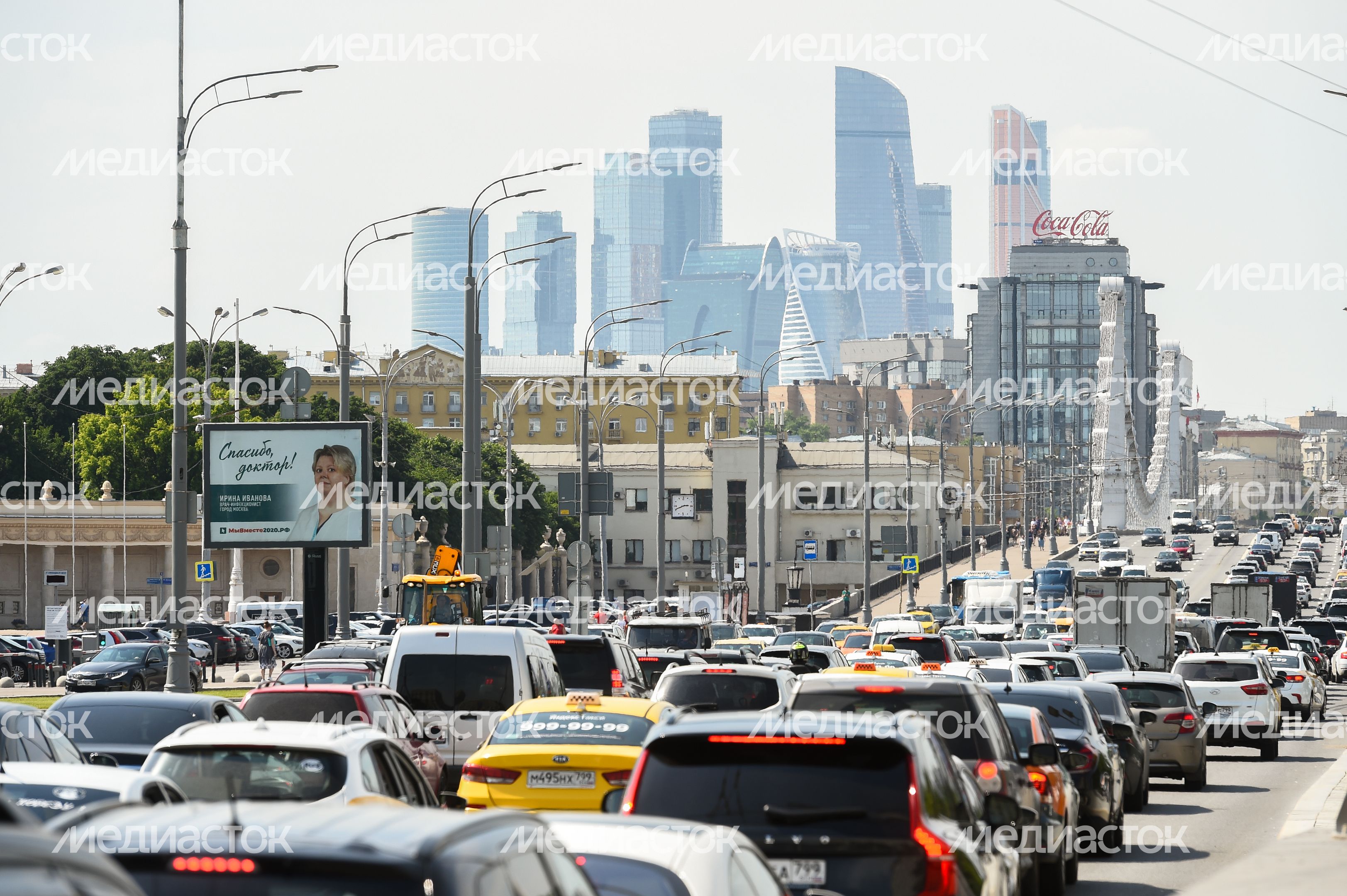 Новый этап снятия ограничений из-за коронавируса в Москве