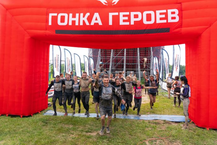 Гонка героев на полигоне Алабино собрала 1,5 тыс. человек