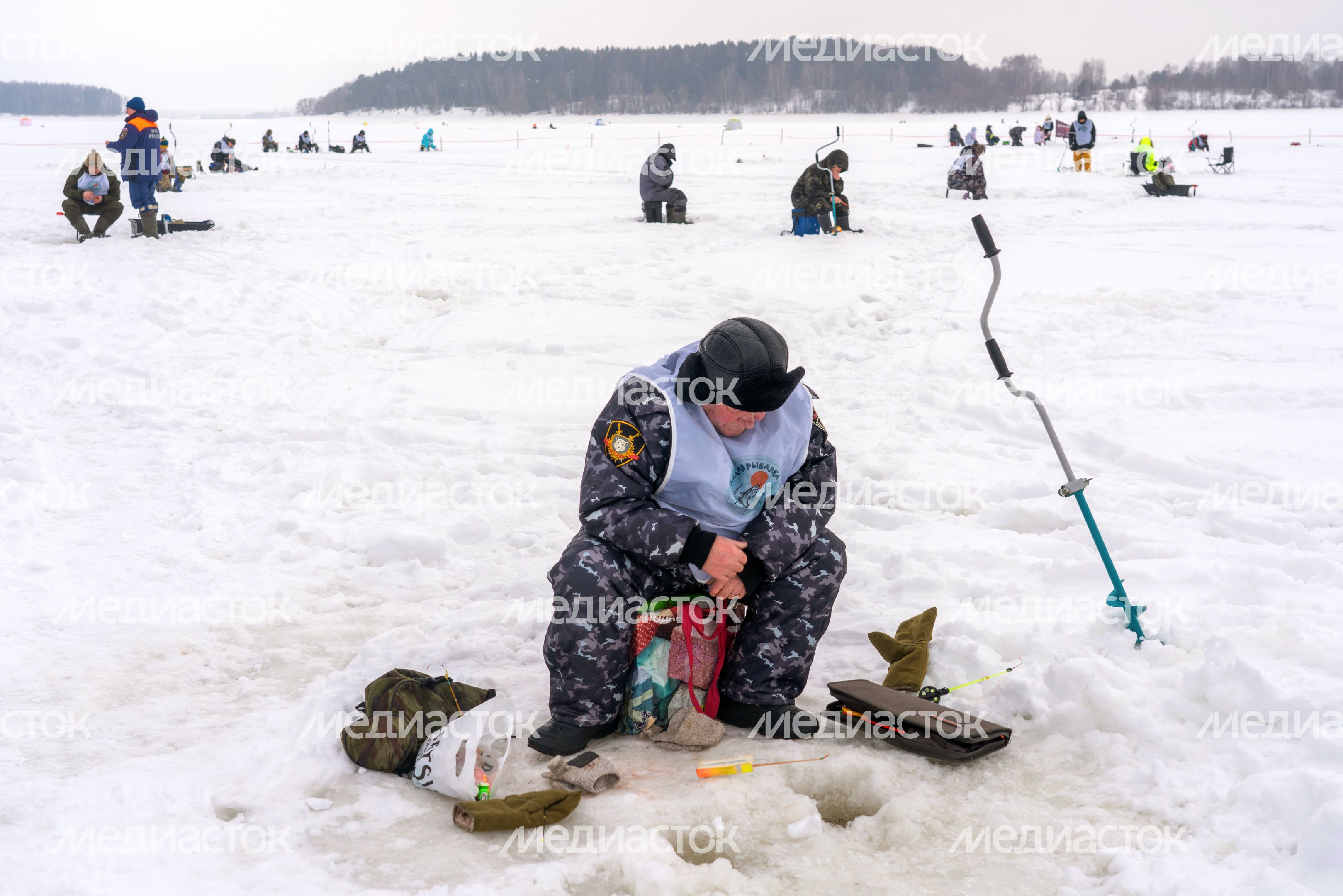 Зимняя рыбалка на Озернинском водохранилище в Рузском округе