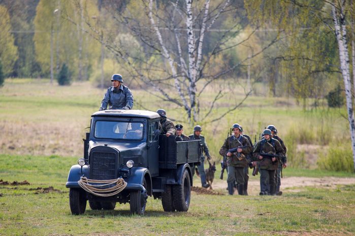 Военно-историческая реконструкция "Успех в единстве поколений" в Химках