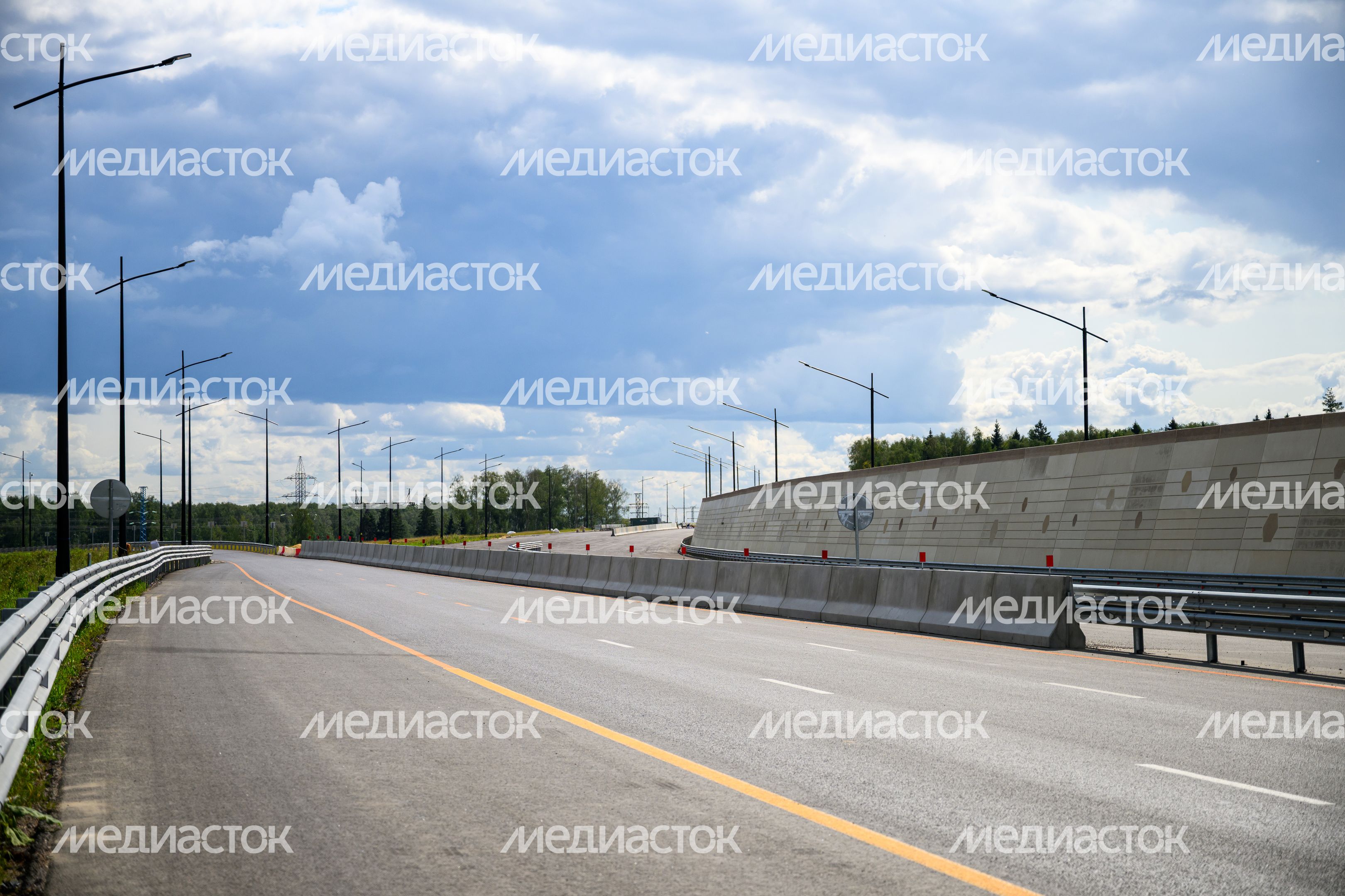 Второй участок Южно-Лыткаринской автодороги (ЮЛА) Второй участок Южно-Лыткаринской автодороги (ЮЛА)