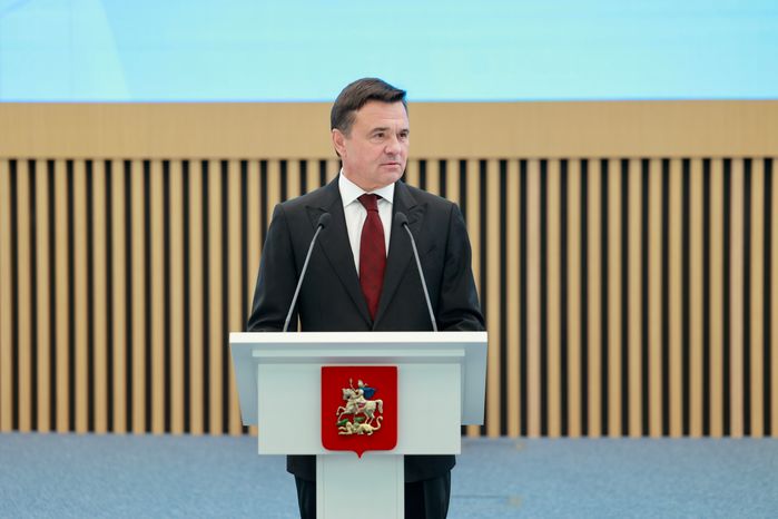 Андрей Воробьев поздравил подмосковных учителей с профессиональным праздником