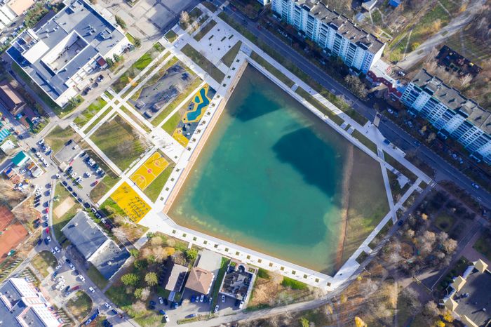 Благоустройство зоны отдыха у городского пруда в Краснознаменске