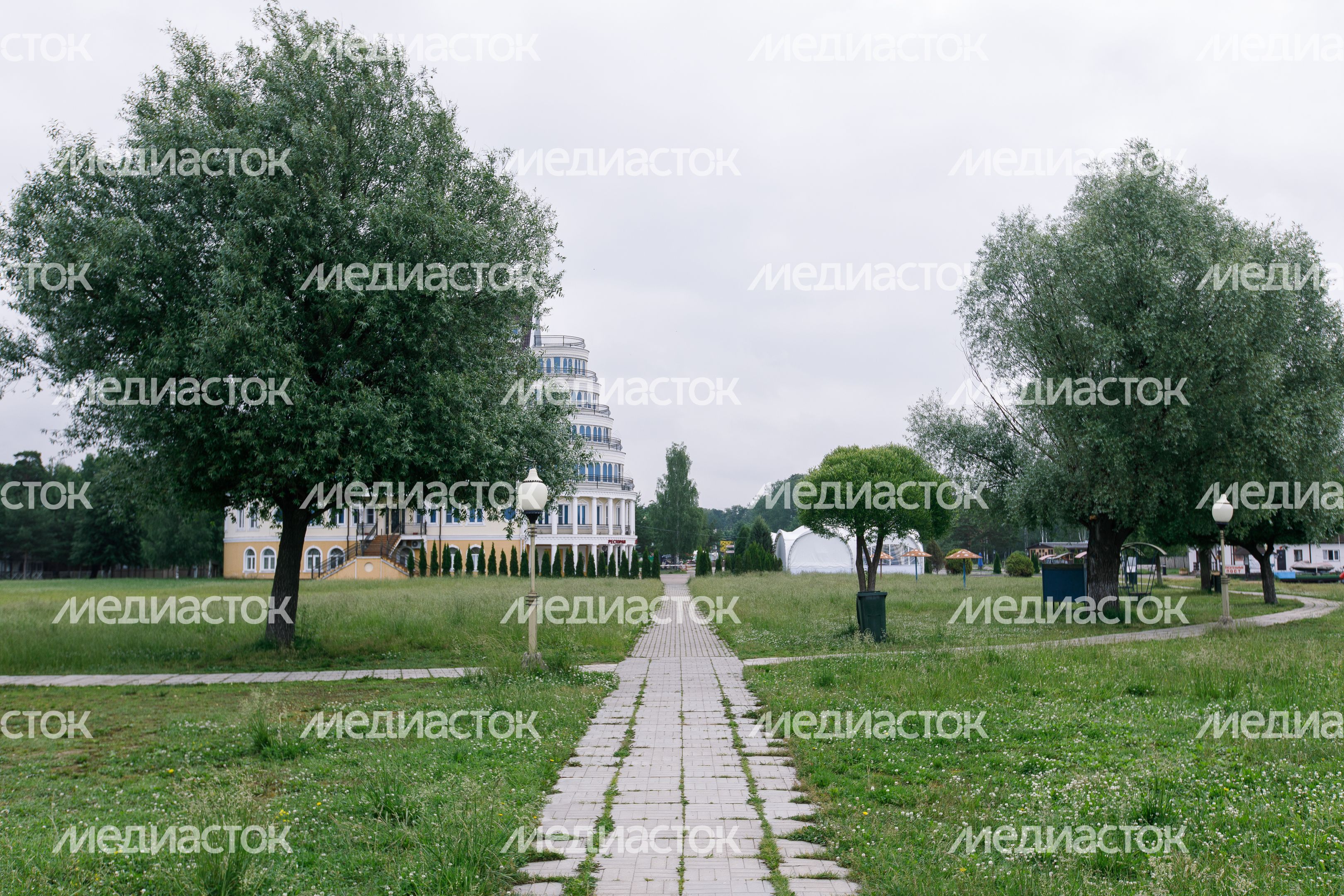 Пляж в селе Троицкое