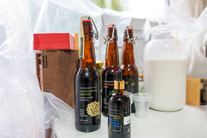 Продукция местных фермеров на ярмарке подмосковных брендов «100% Подмосковье. Встречаем осень» в Красногорске