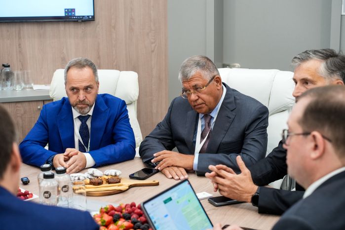 Подписание соглашения о сотрудничестве с предприятием "КБ Русь"
