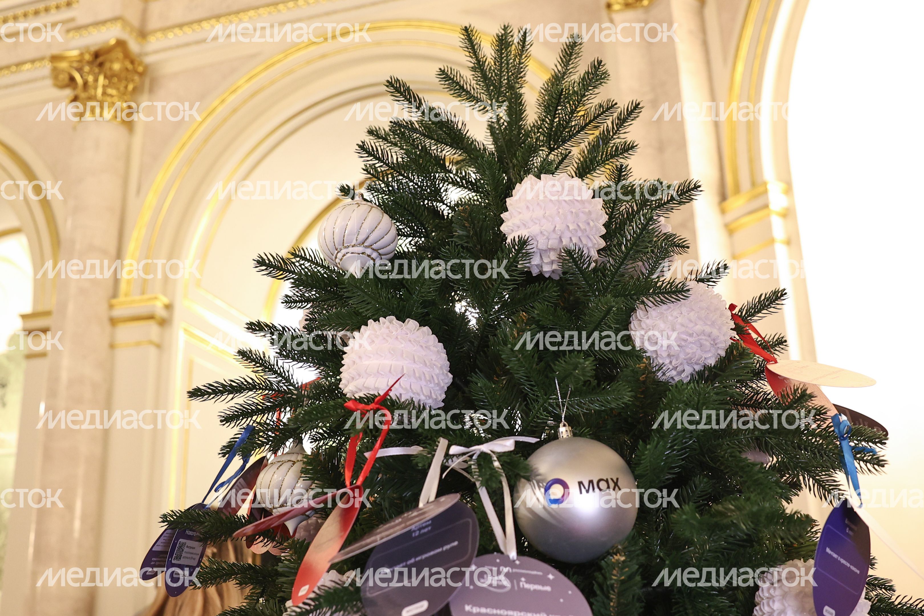 Андрей Воробьев исполнит мечты троих мальчишек из Подмосковья и ДНР Андрей Воробьев исполнит мечты троих мальчишек из Подмосковья и ДНР