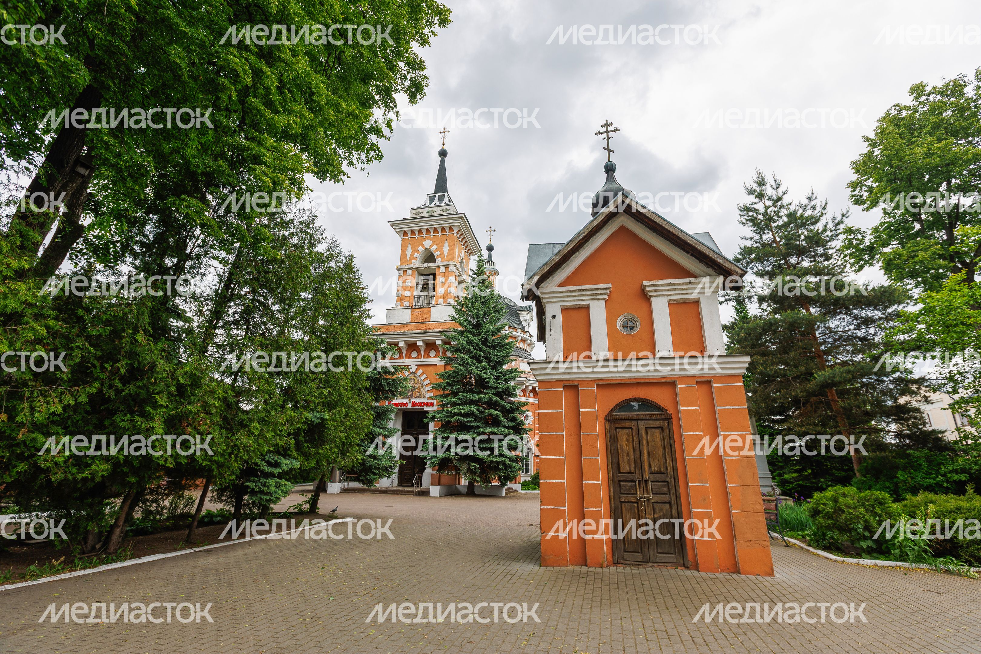 Церковь Смоленской иконы Божией Матери в Ивантеевке Пушкинского округа