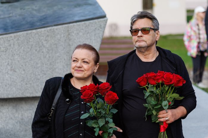 Ирина Цыплакова и Александр Домогаров на открытии Международного кинофестиваля «17 мгновений…» в Павловском Посаде