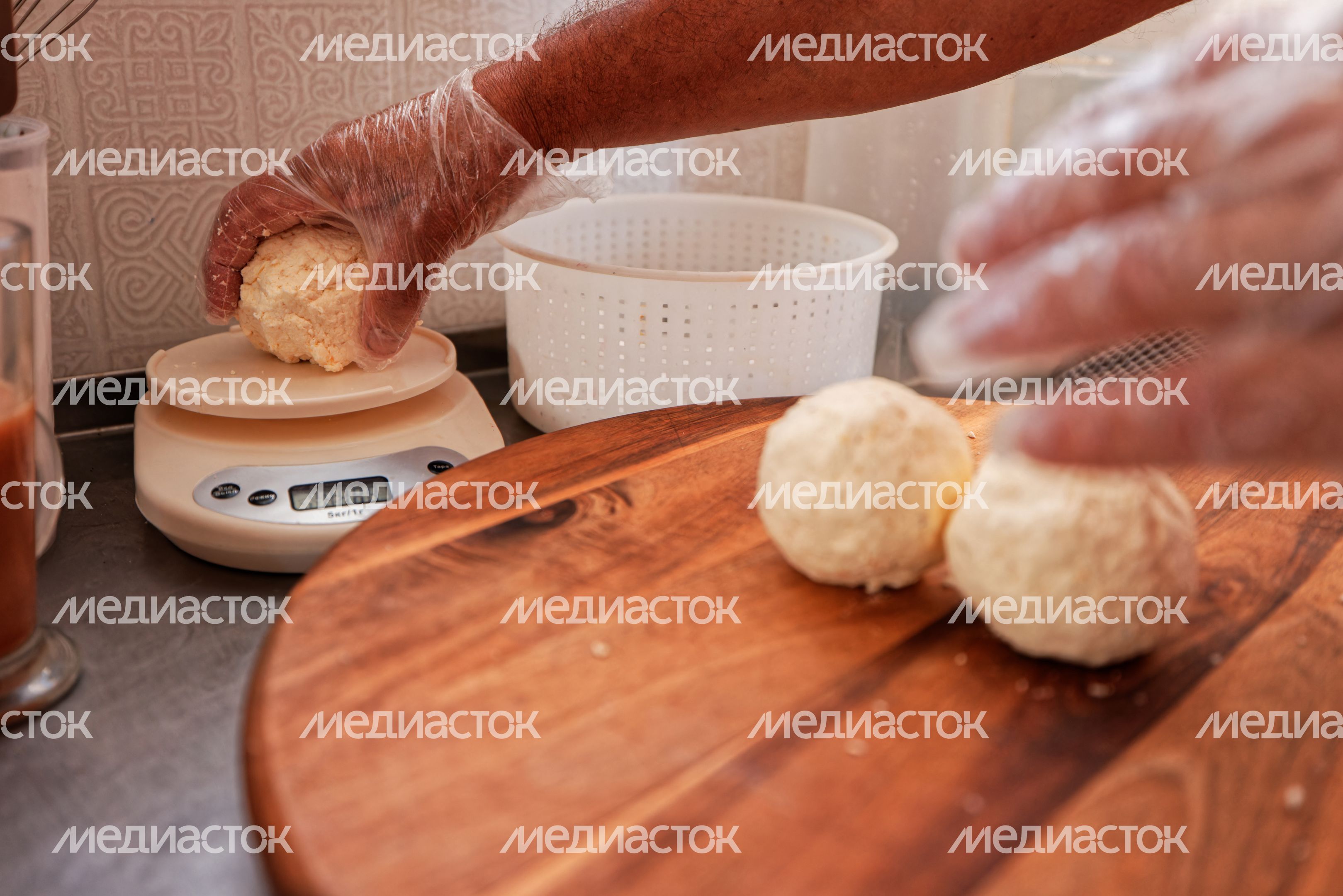 Молочная ферма "Черный лис" в Чехове