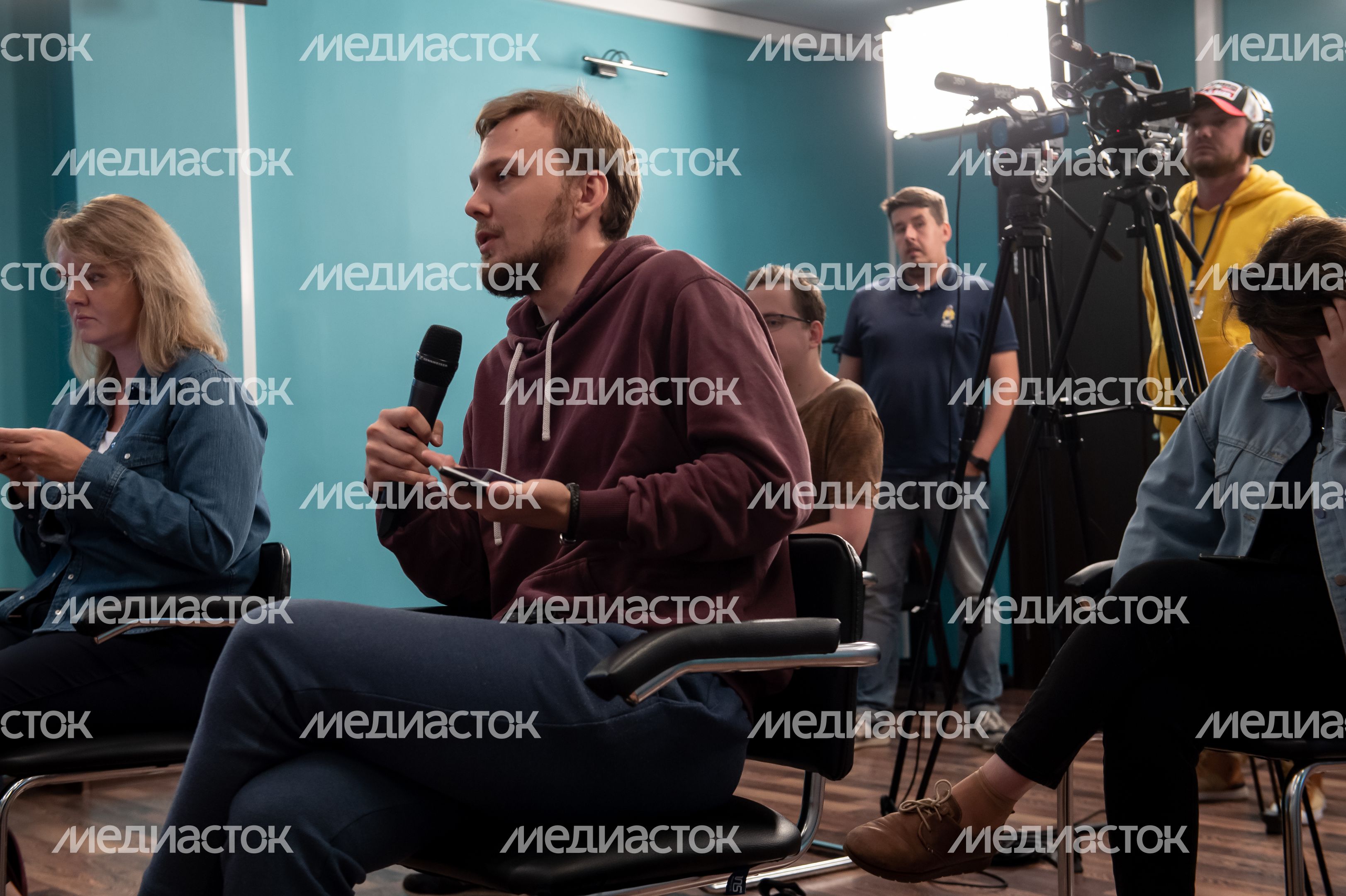 Пресс-конференция по теме «О новом порядке получения электронно-цифровой подписи» Пресс-конференция по теме «О новом порядке получения электронно-цифровой подписи»
