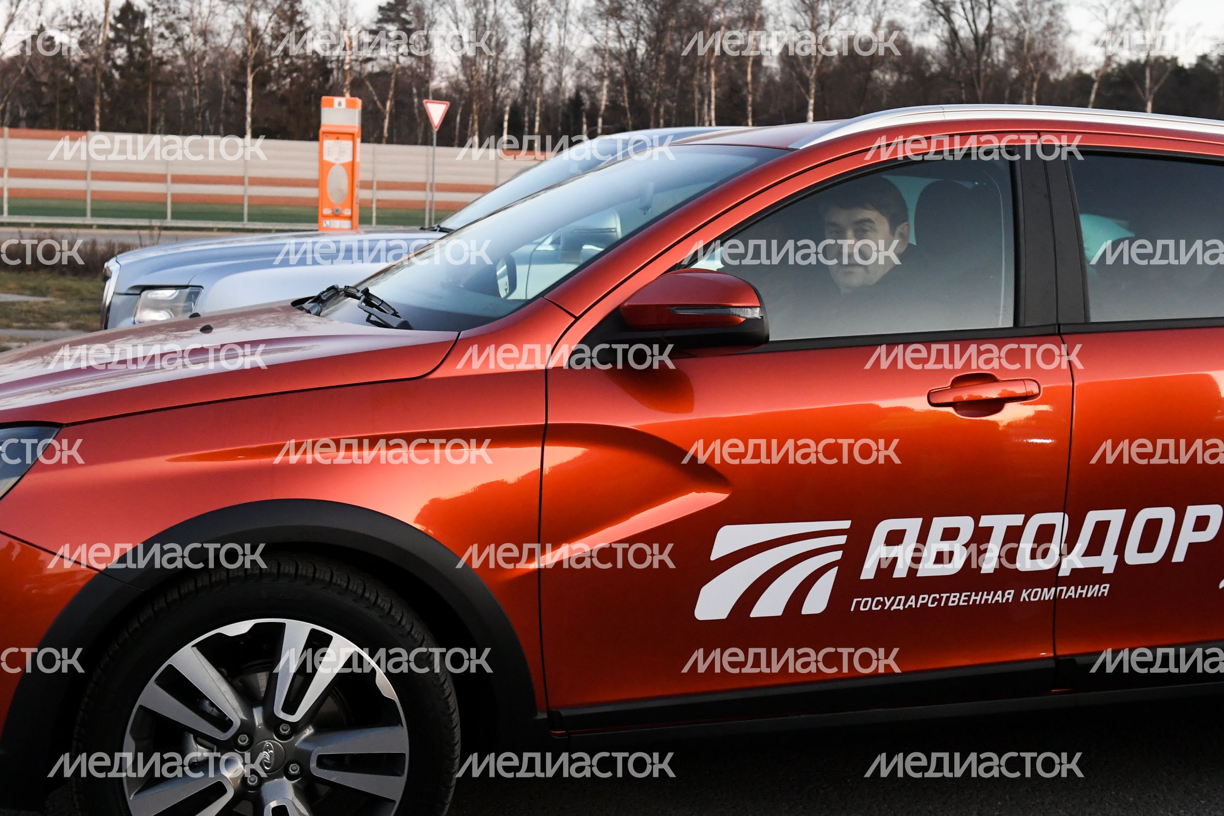 Проверка готовности к открытию автодороги М-11 «Москва – Санкт-Петербург» Проверка готовности к открытию автодороги М-11 «Москва – Санкт-Петербург»