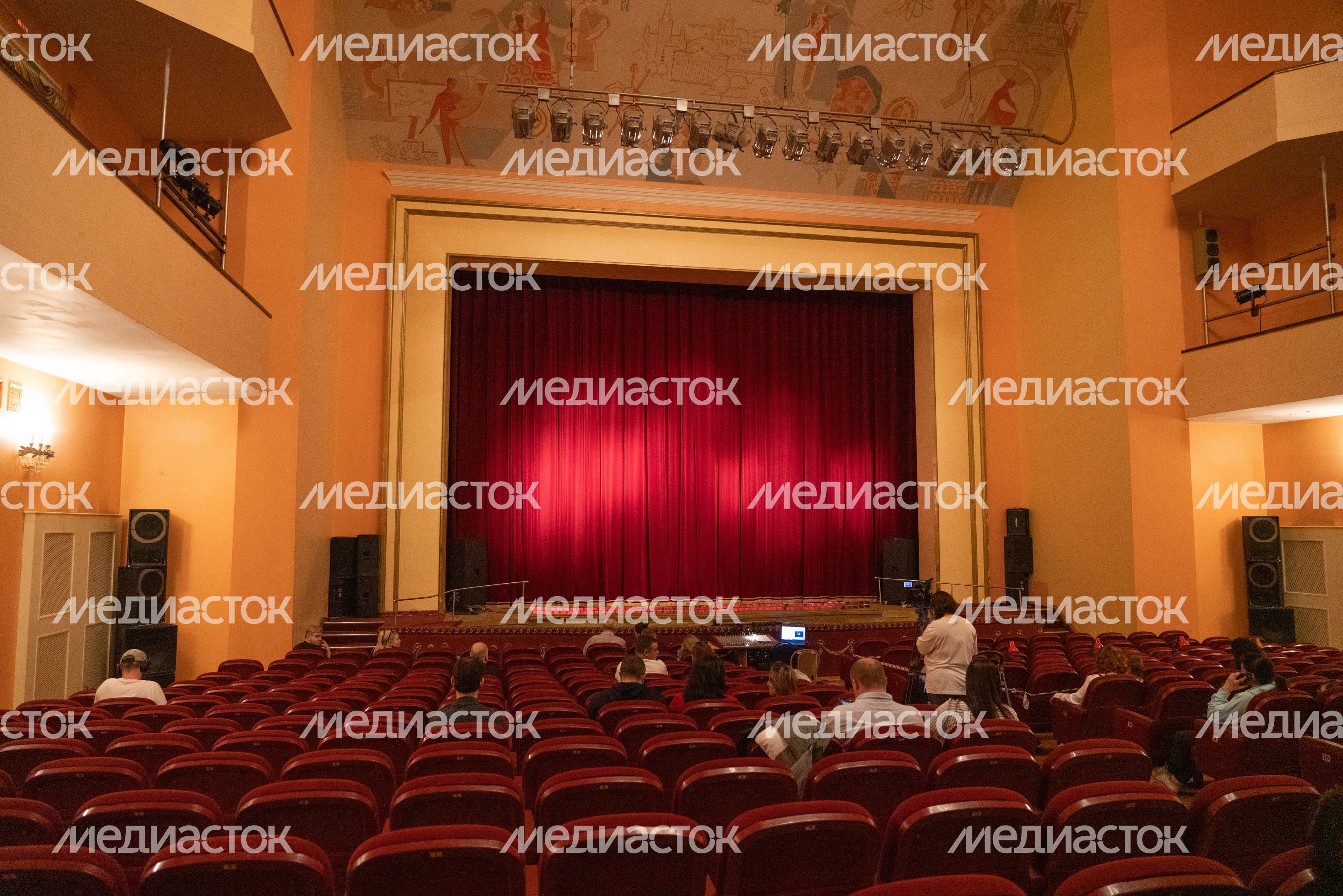 Дворец культуры Мир