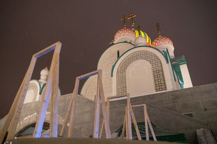 Крещенские купания на Соборной площади в Красногорске