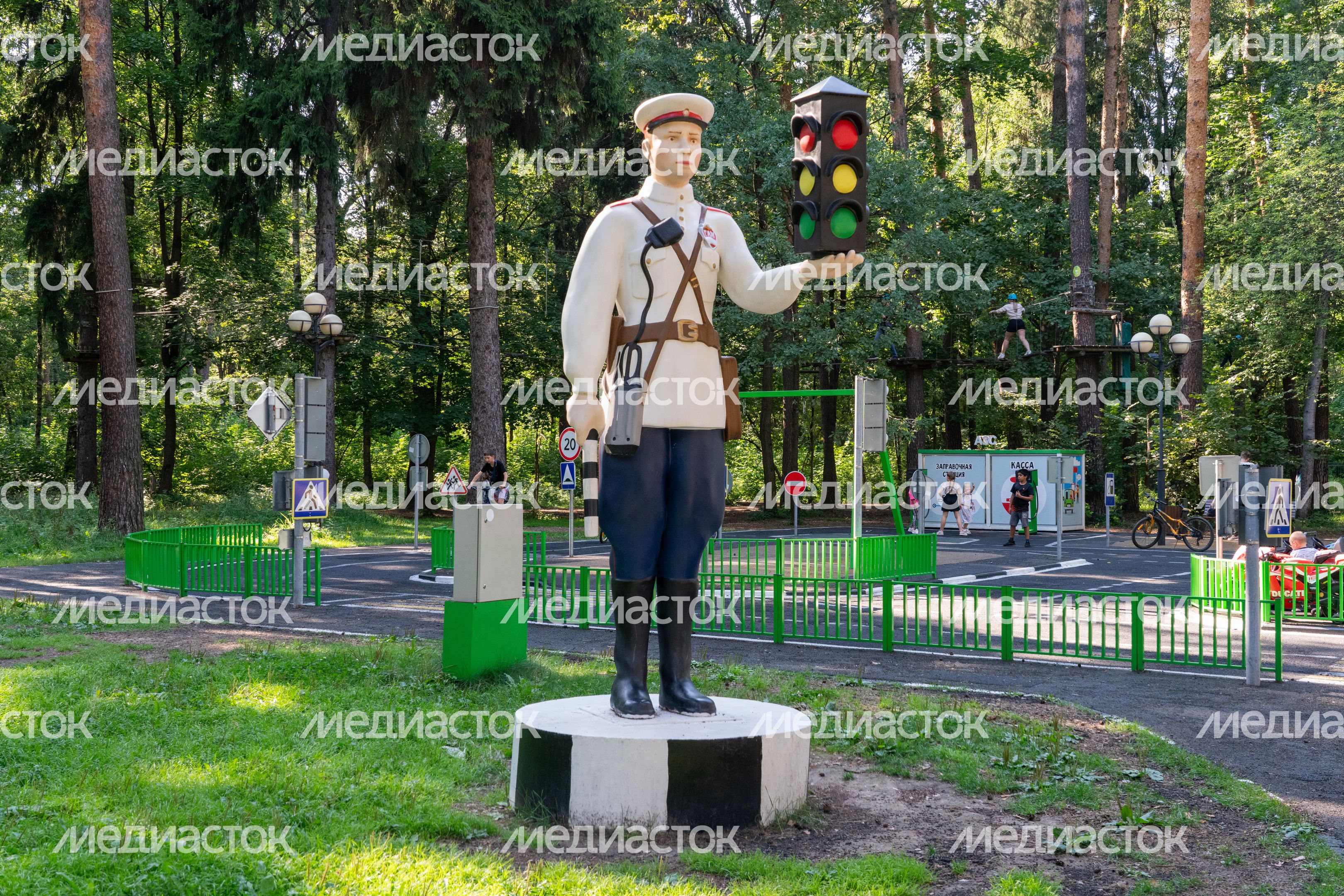 Детский городок «Сказочный» в Красногорске Детский городок «Сказочный» в Красногорске