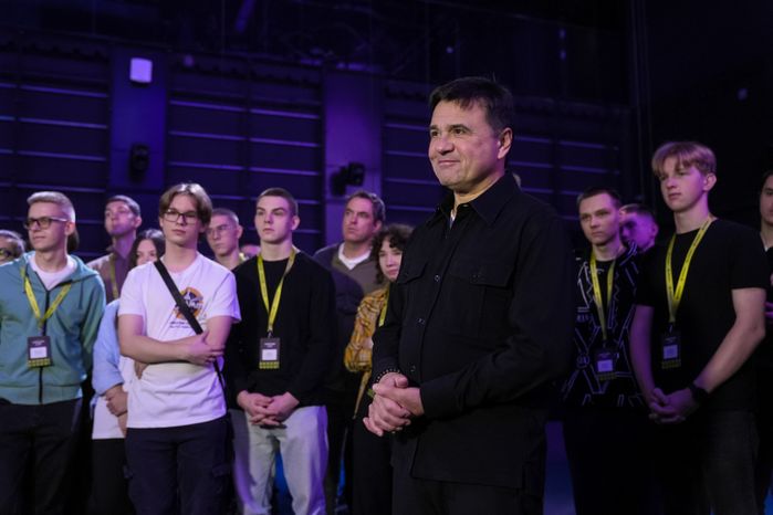 Андрей Воробьев пообщался со студентами на фестивале в сфере кибербезопасности "СПОфест"