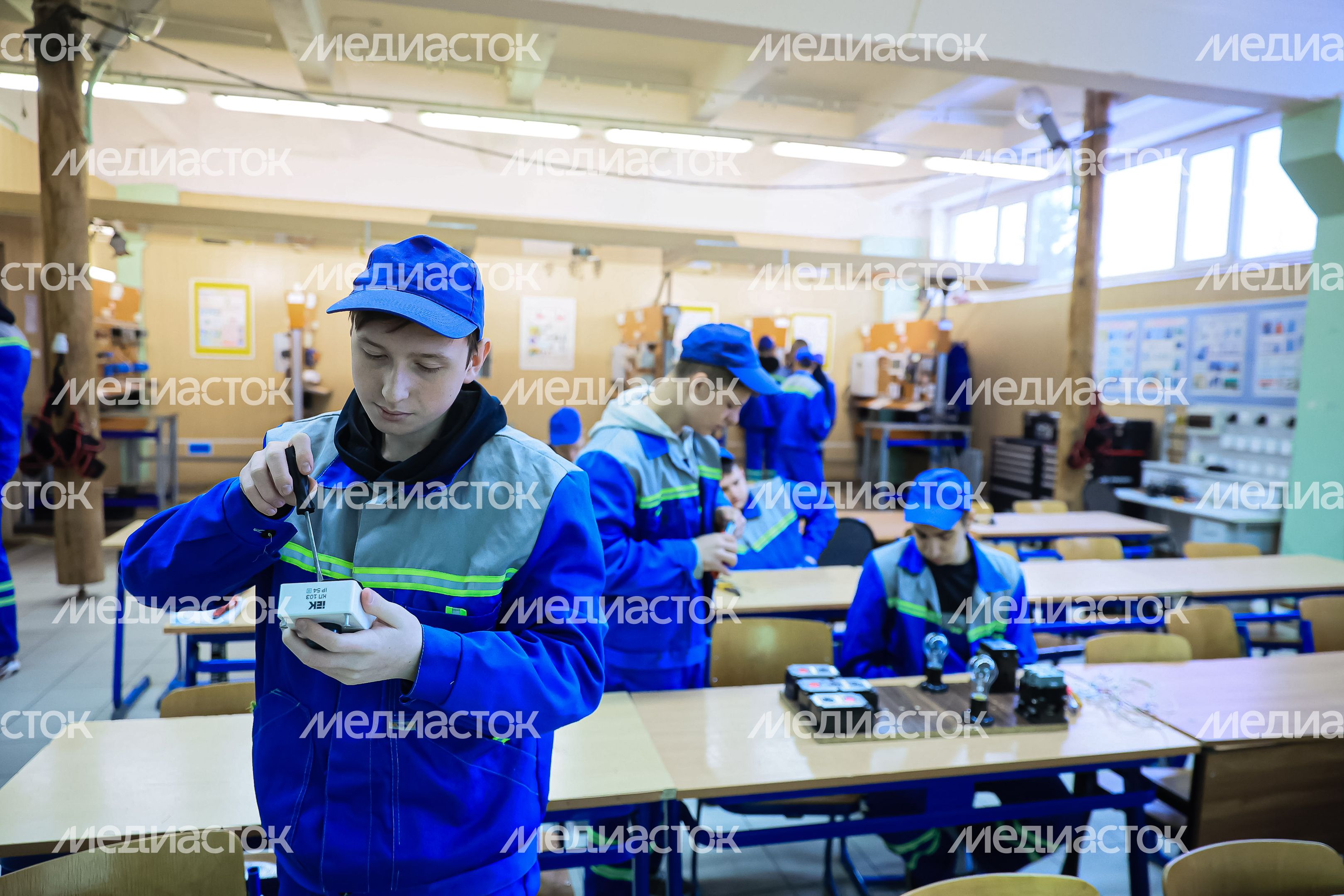 Посещение Губернатором Павлово-Посадского Техникума