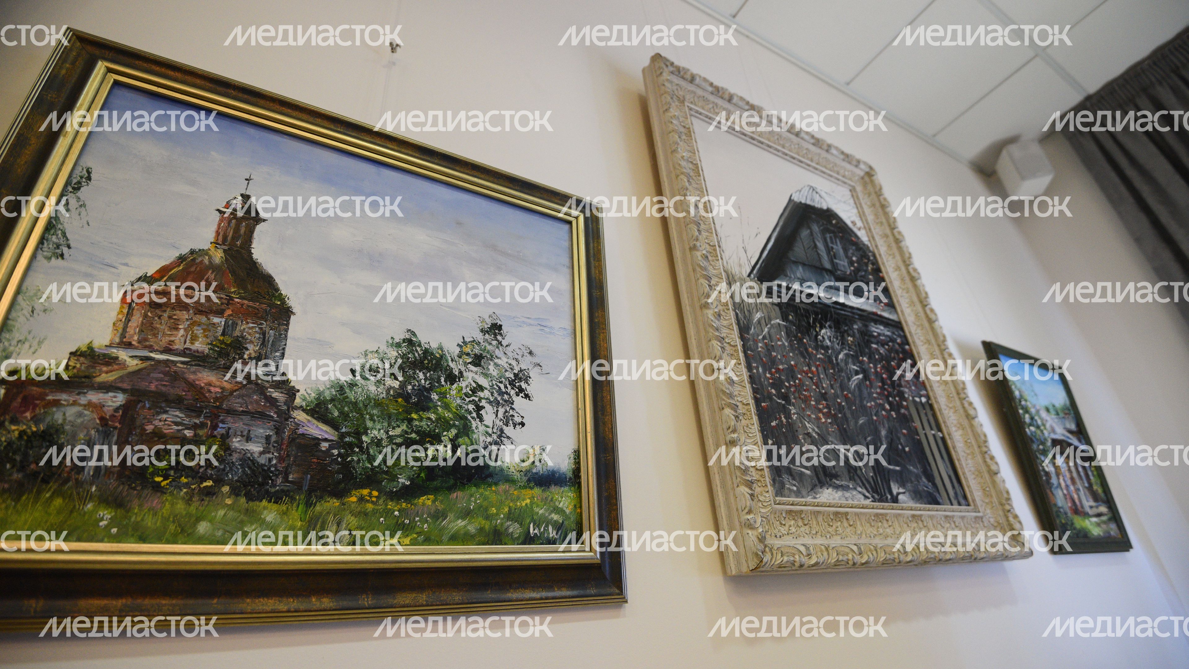 Открытие выставки «Европейские улицы» художника Ольги Шараповой в Москве