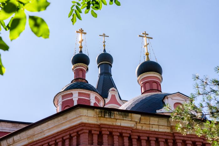 Храм святых мучеников Флора и Лавра в селе Ям округа Домодедово
