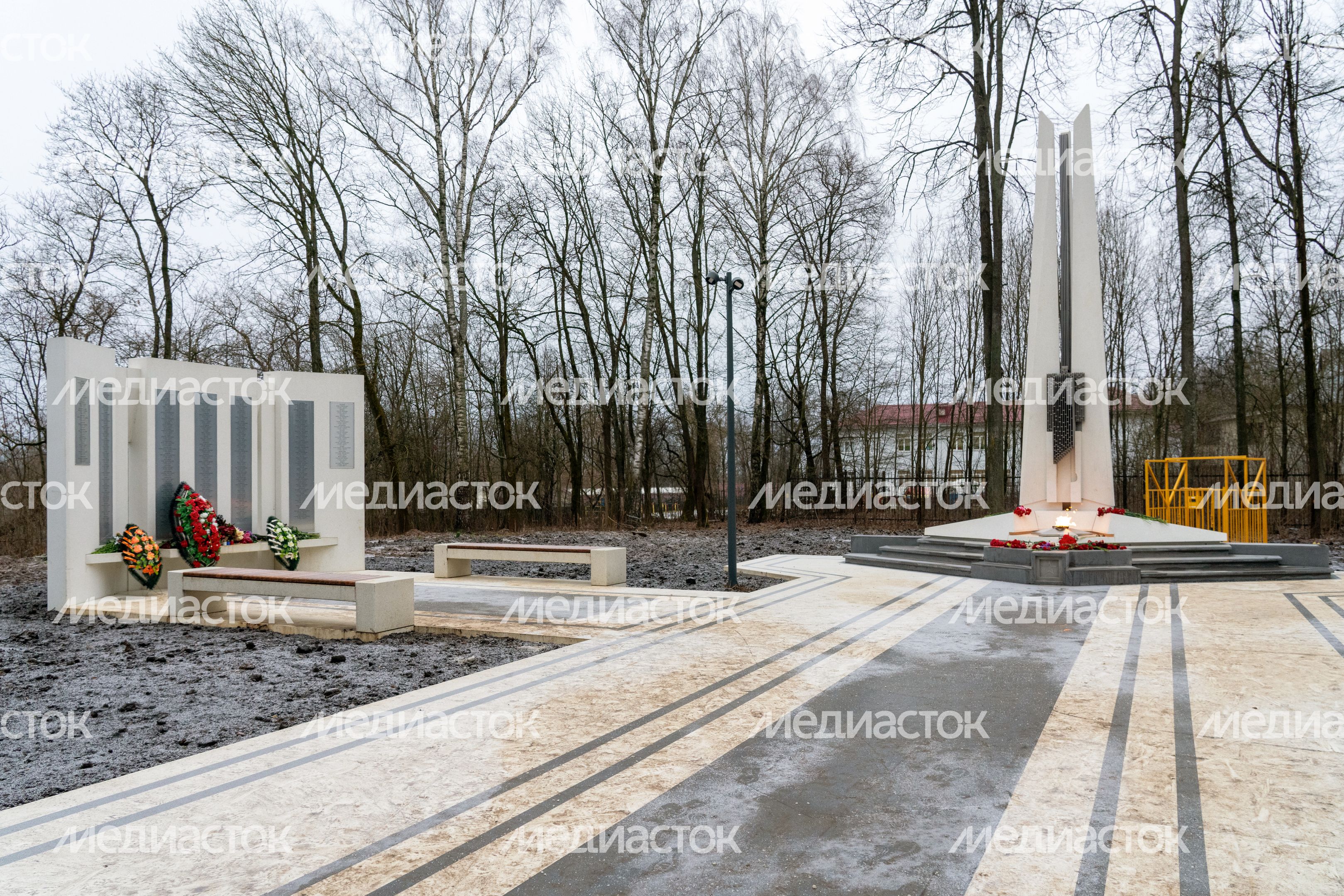Обновленный мемориал в микрорайоне Майданово в Клину