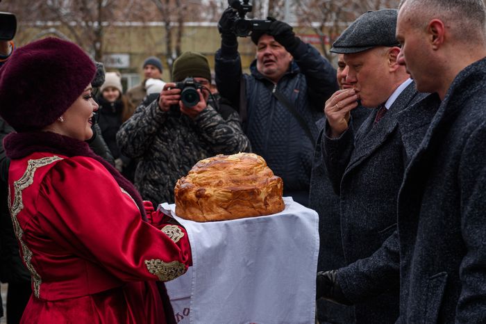 Торжественная встреча космонавтов и астронавтов 67-й длительной экспедиции на МКС