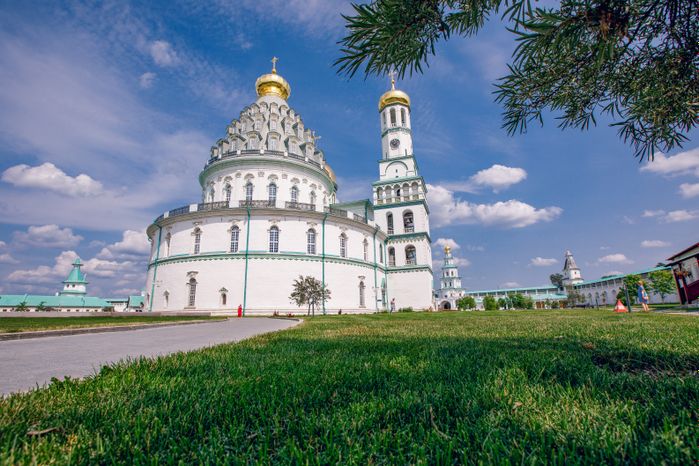Истра. Воскресенский собор
