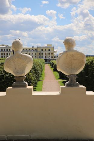 Архангельское