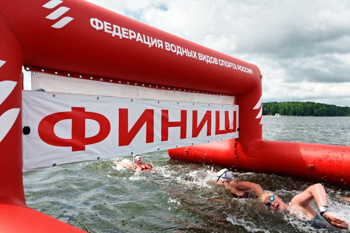 Кубок России по плаванию на открытой воде в Истринском водохранилище в округе Солнечногорск